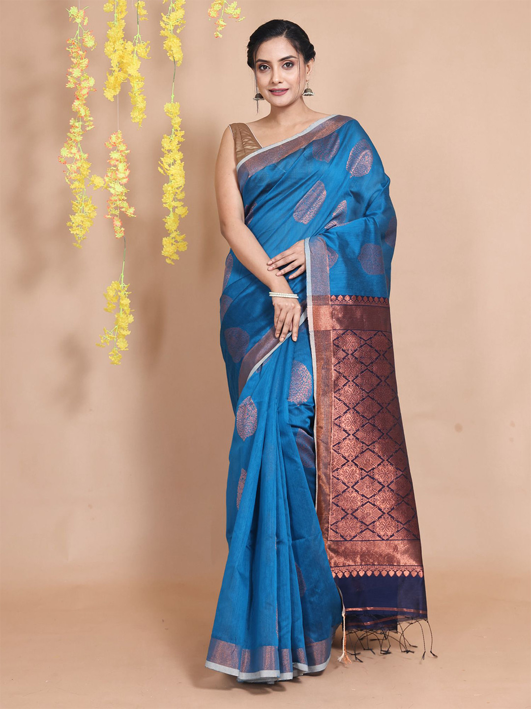 

Charukriti Woven Design Zari Saree, Blue