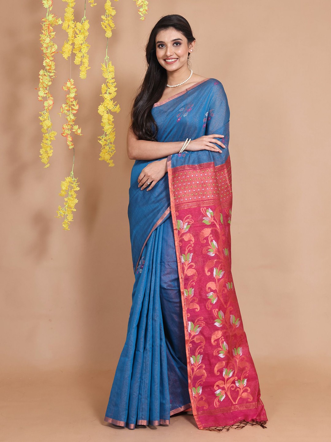 

Charukriti Woven Design Zari Tissue Saree, Blue