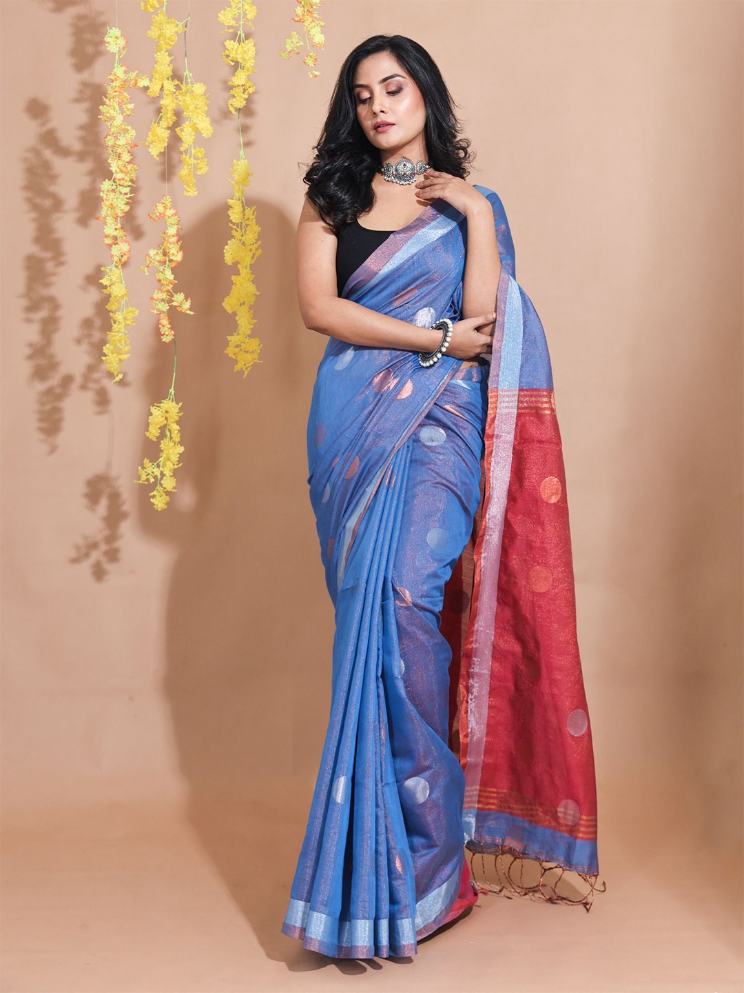 

Charukriti Woven Design Zari Tissue Saree, Blue