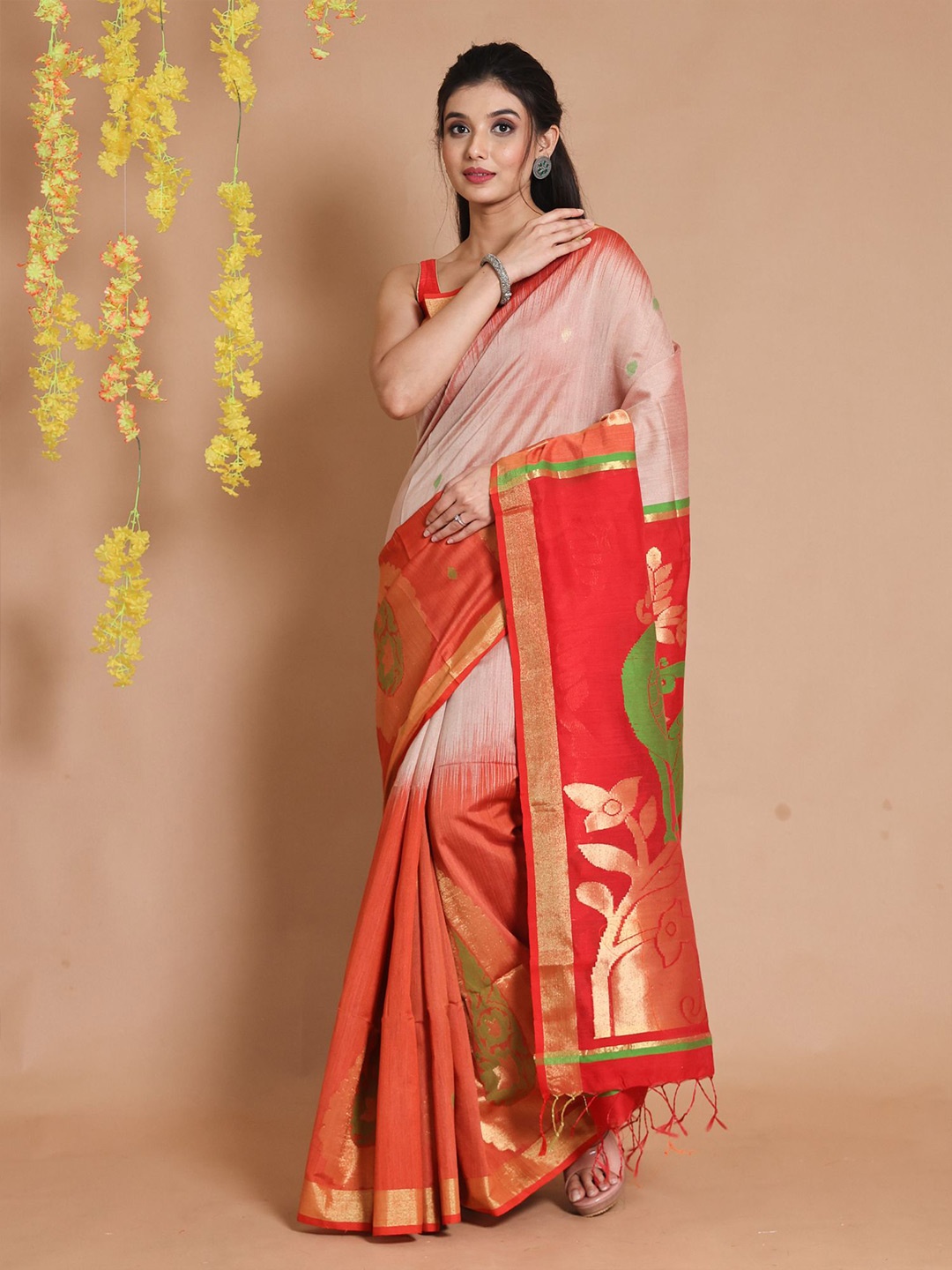 

Charukriti Woven Design Zari Saree, Red