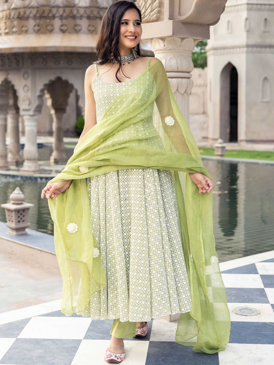 

AACHHO Women Viroka Embroidered Umbrella Suit Set, Green