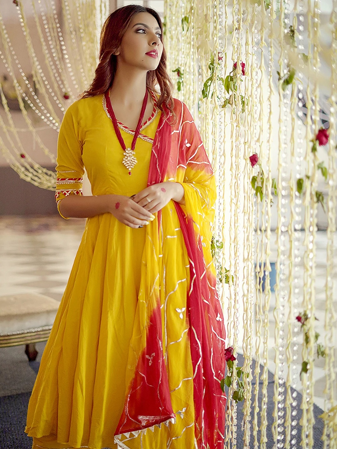 

AACHHO Royal Yellow Gotapatti Suit Set
