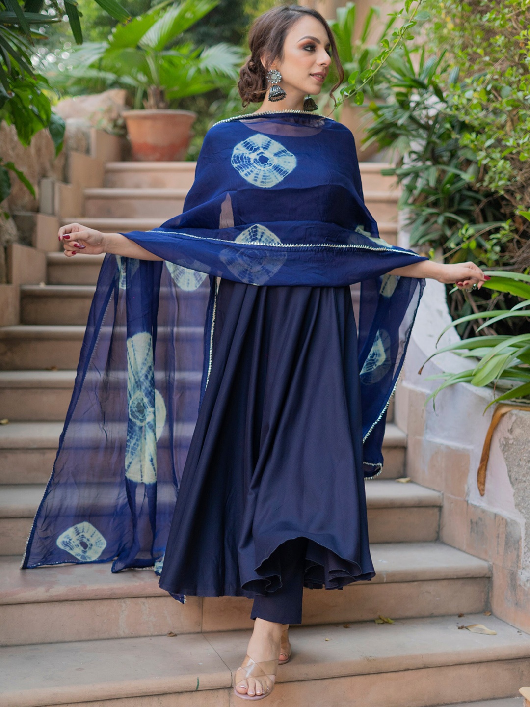 

AACHHO Women Blue Lupine Shibori Suit Set, Navy blue