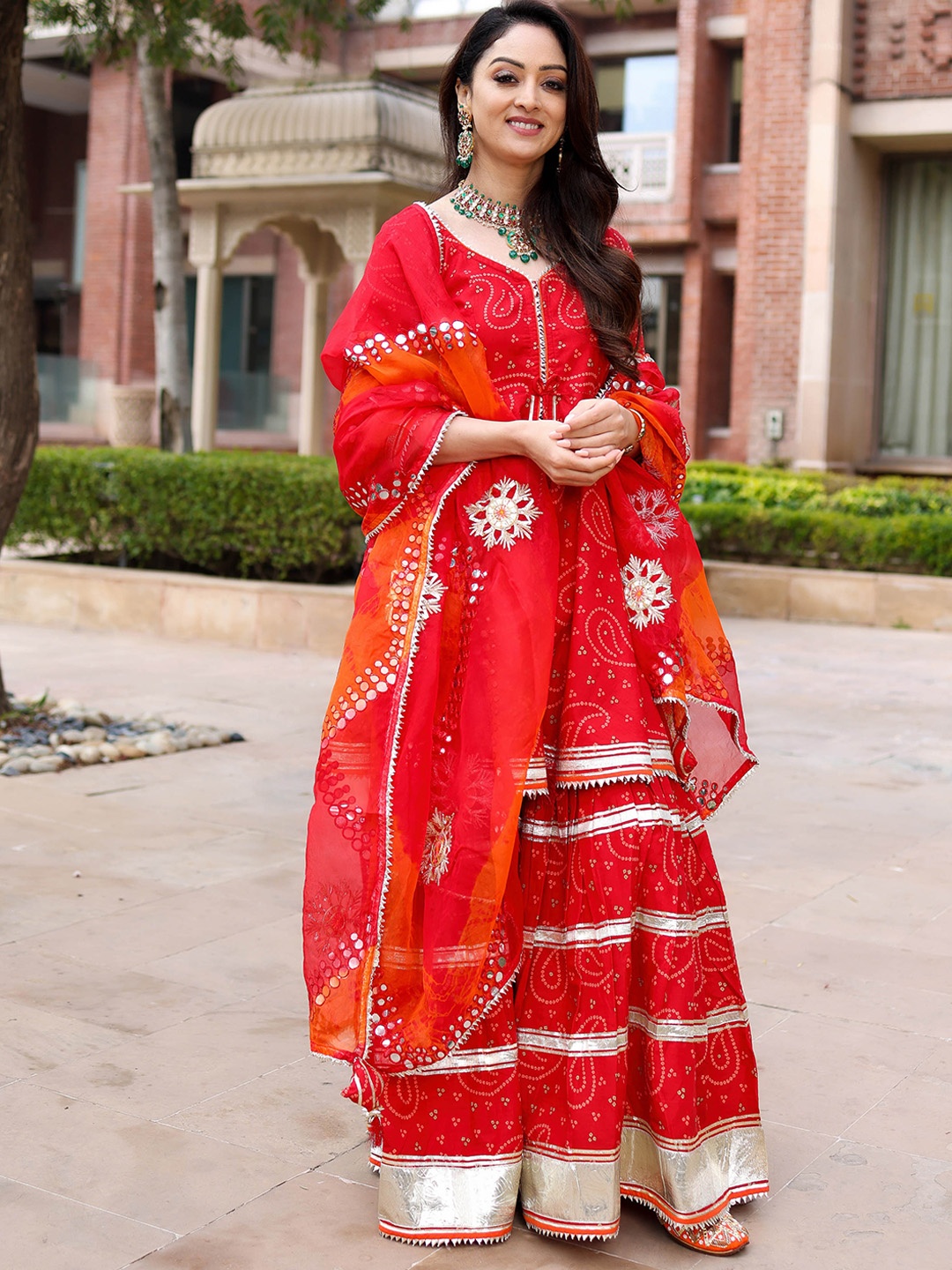 

AACHHO Women Red Bandhani Printed Gotta Patti Pure Cotton Kurta With Sharara & Dupatta