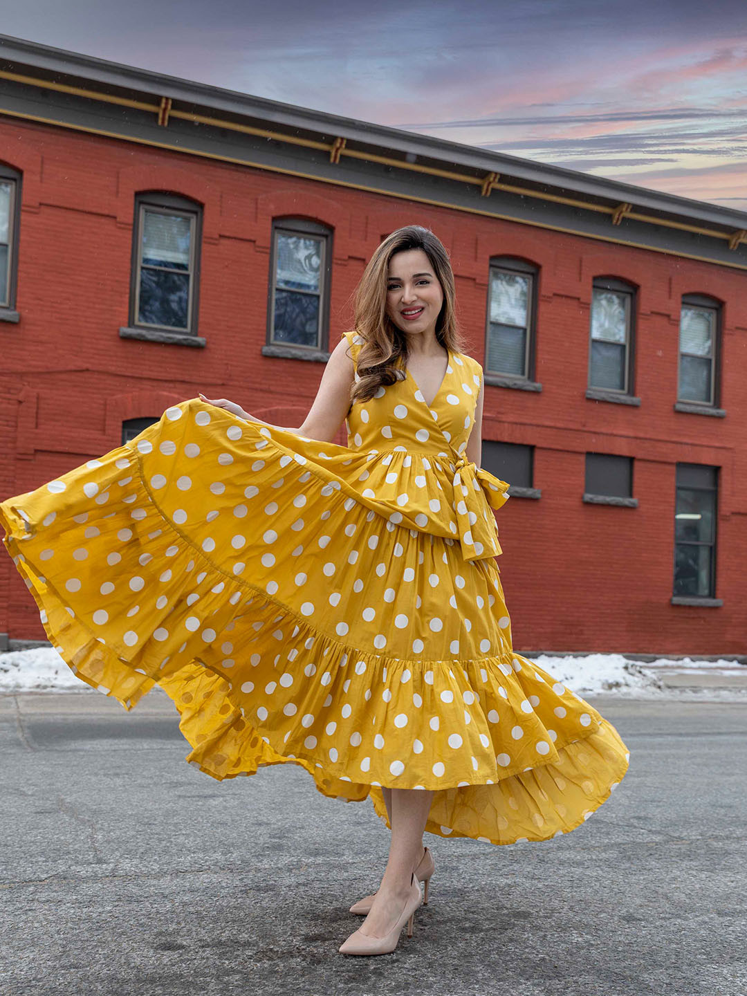 

AACHHO Mustard Yellow Polka Dots Printed Cotton Dress
