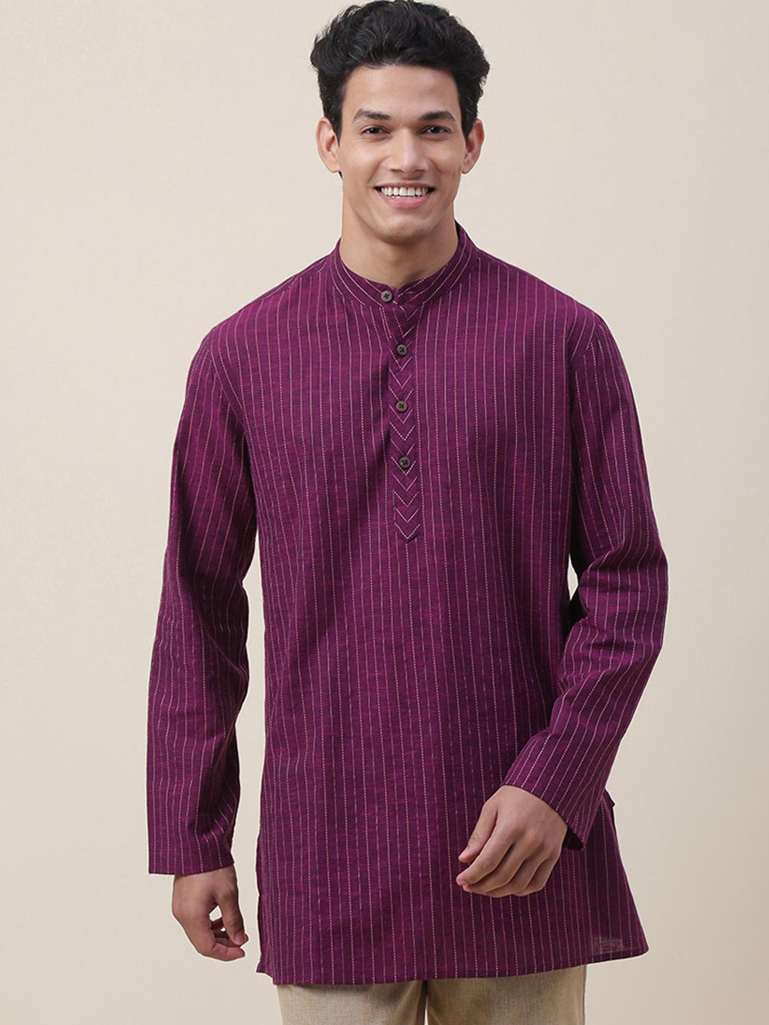 

Fabindia Men Printed Cotton Kurta, Purple
