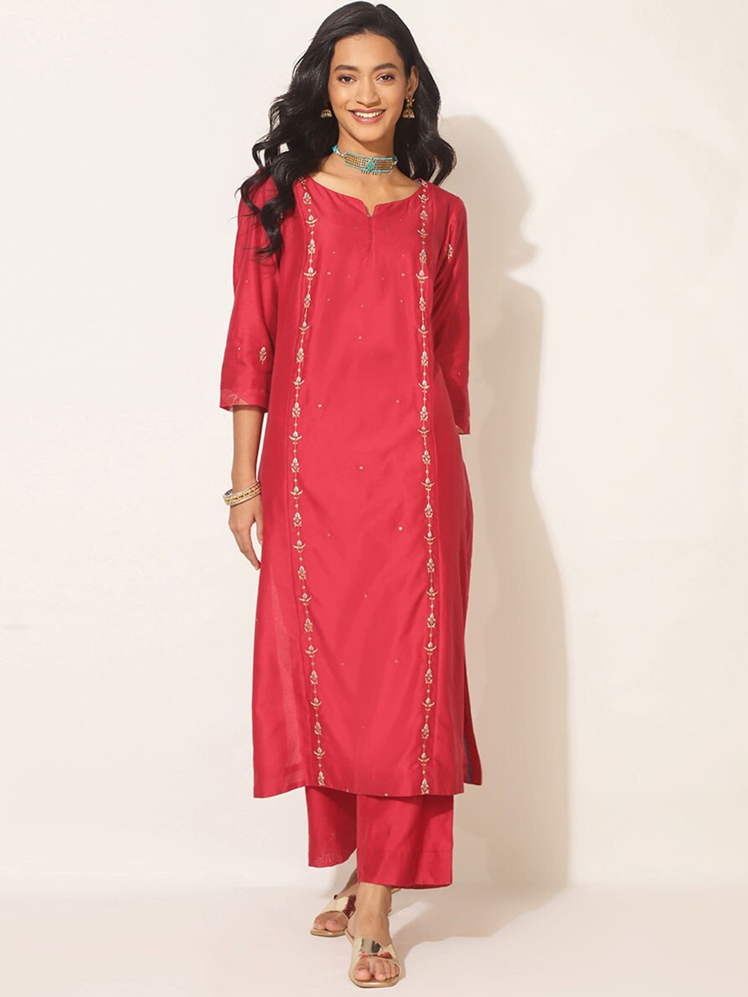 

Fabindia Women Floral Embroidered Kurta with Trousers, Red