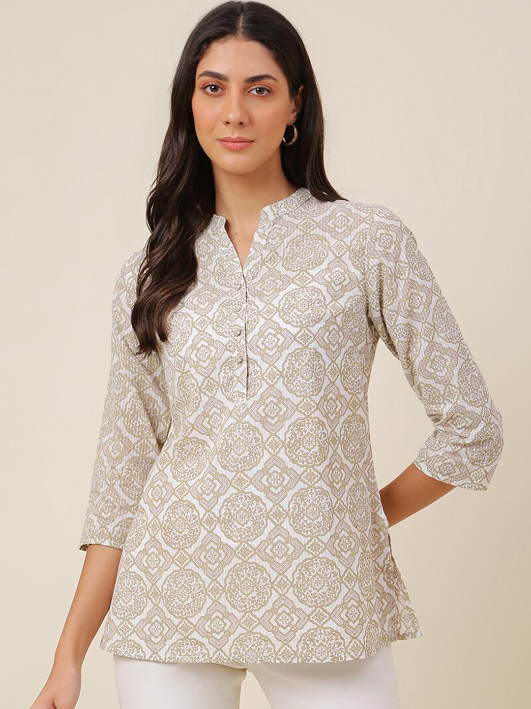 

Fabindia Women Floral Printed Pure Cotton Kurti, White