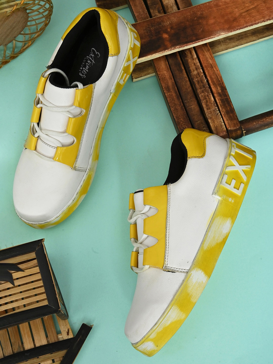 

EXTRIMOS Women Colourblocked Sneakers, Mustard