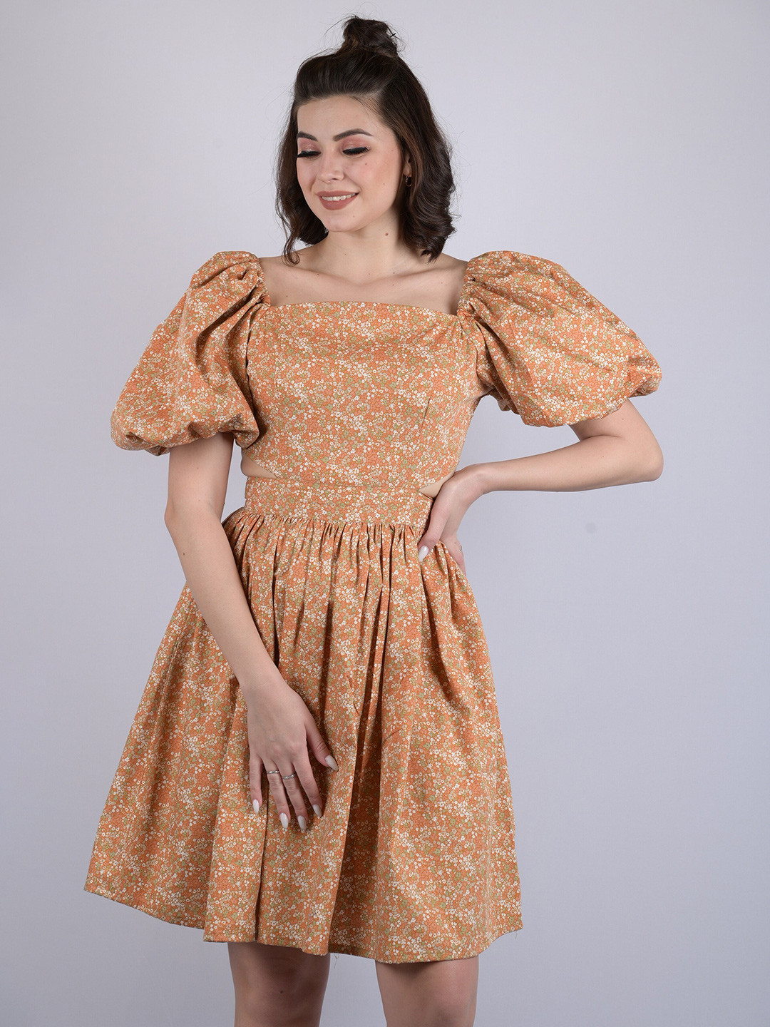 

OWO THE LABEL Orange & Green Floral Dress