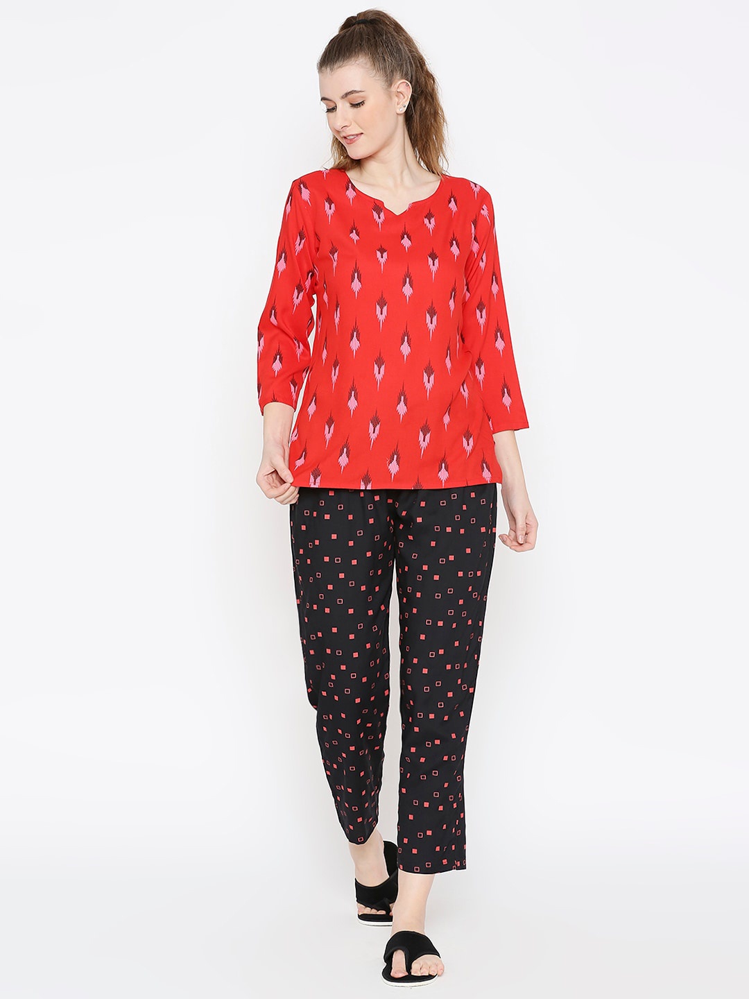 

Smarty Pants Women Printed Night suit, Red