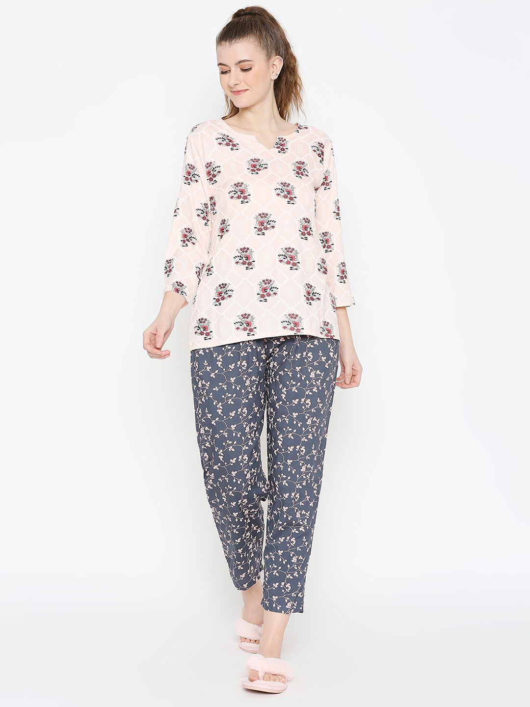 

Smarty Pants Women Printed Night suit, Pink