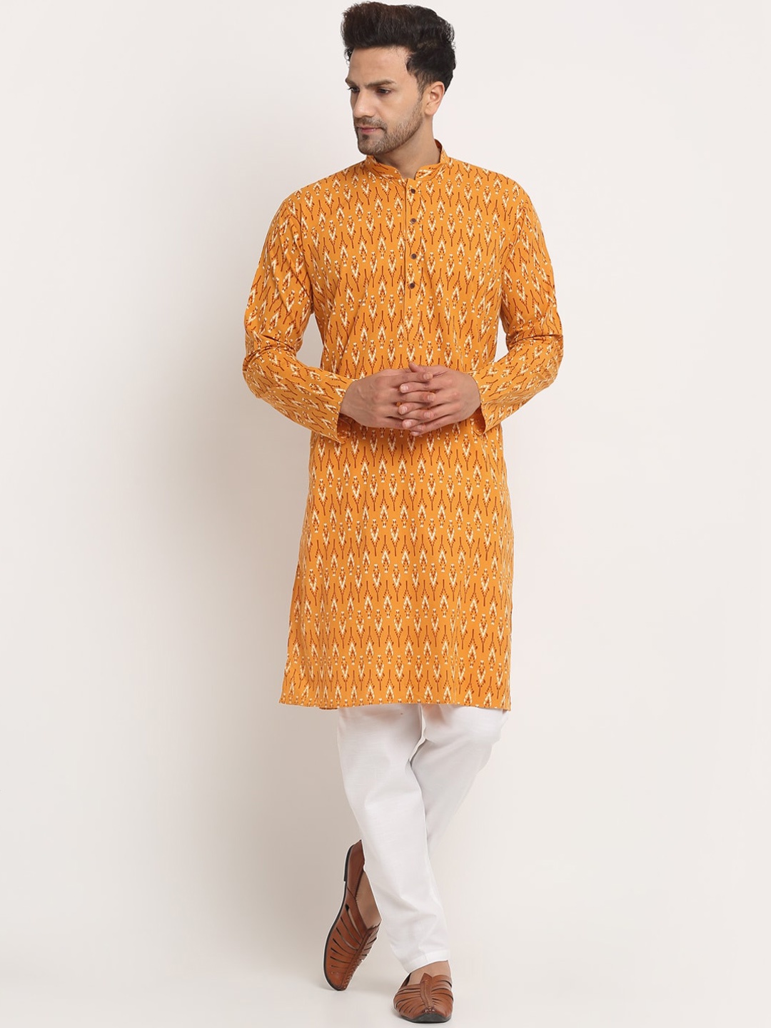 

KRAFT INDIA Men Printed Kurta, Yellow