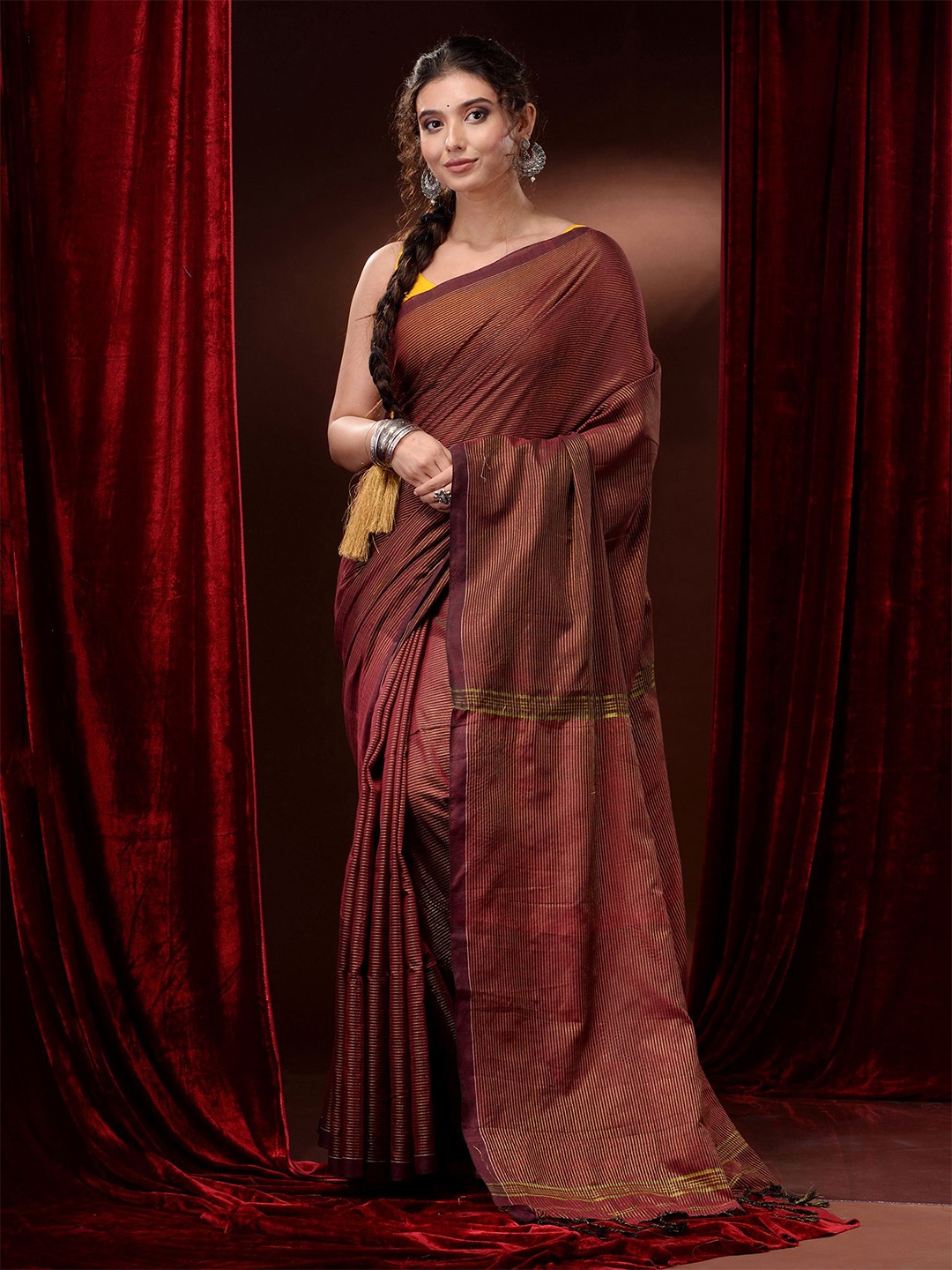 

Charukriti Striped Zari Pure Cotton Saree, Maroon