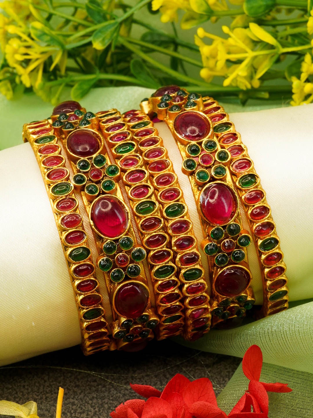 

GRIIHAM Set Of 6 Gold-Plated AD-Studded Bangles, Red