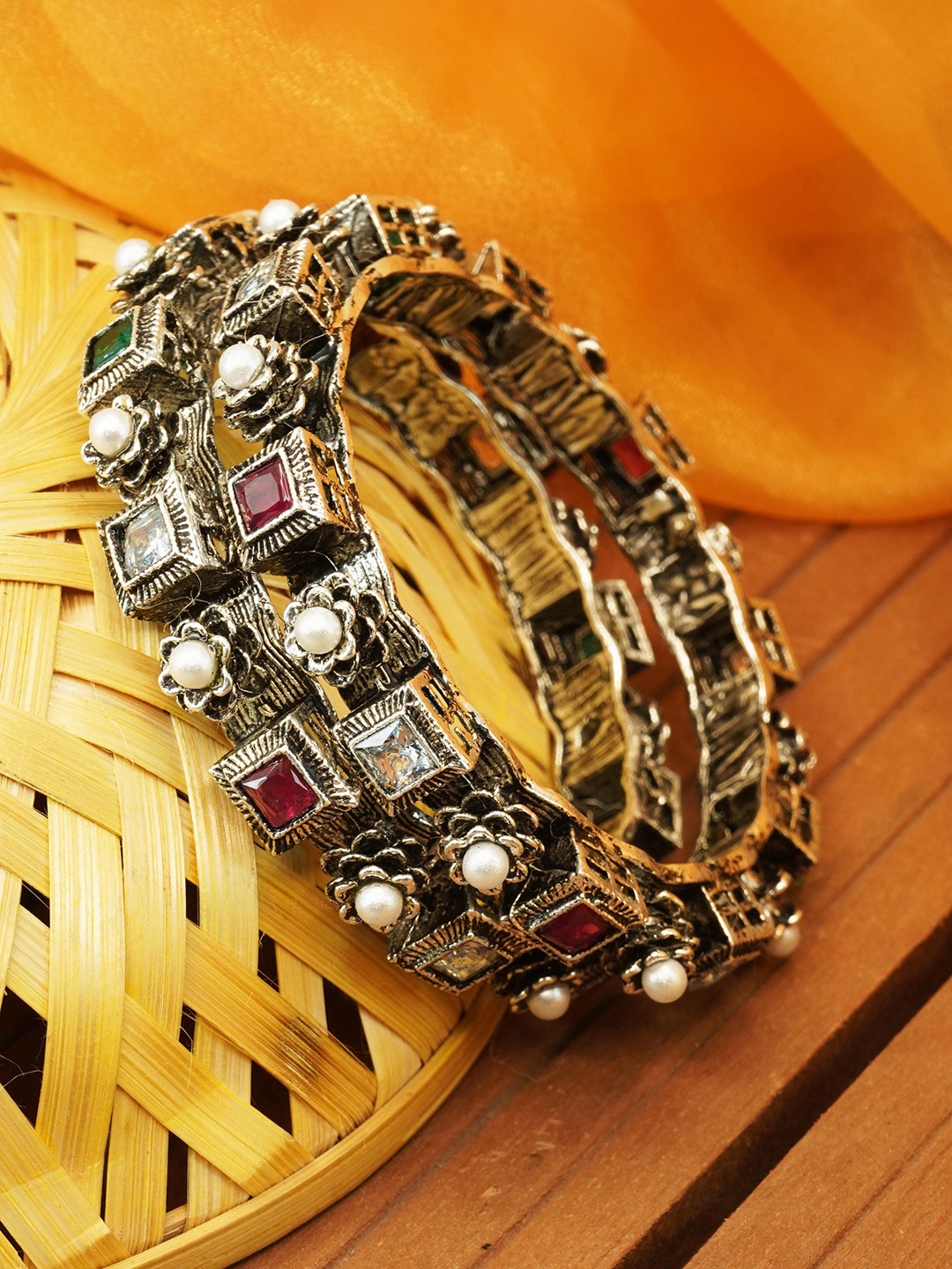 

GRIIHAM Set Of 2 Silver-Plated AD-Studded Bangles