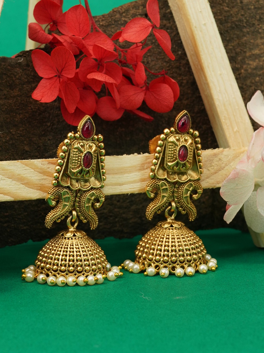 

GRIIHAM Contemporary Jhumkas Earrings, Gold