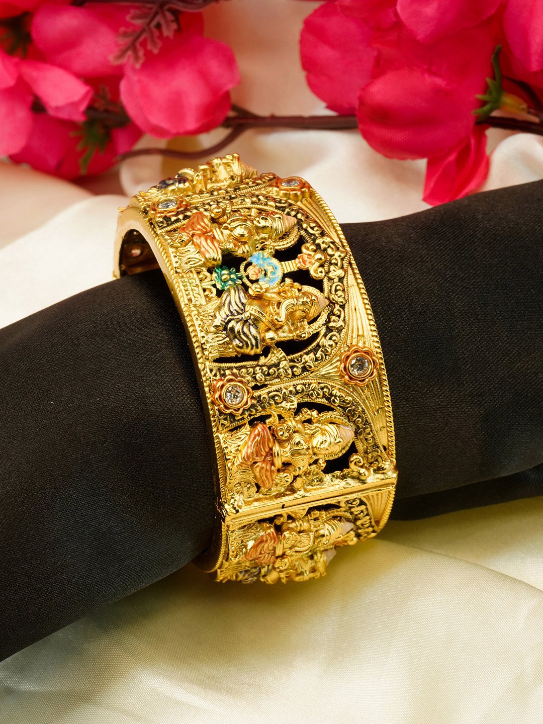 

GRIIHAM Gold-Plated AD Studded Kada Bangle