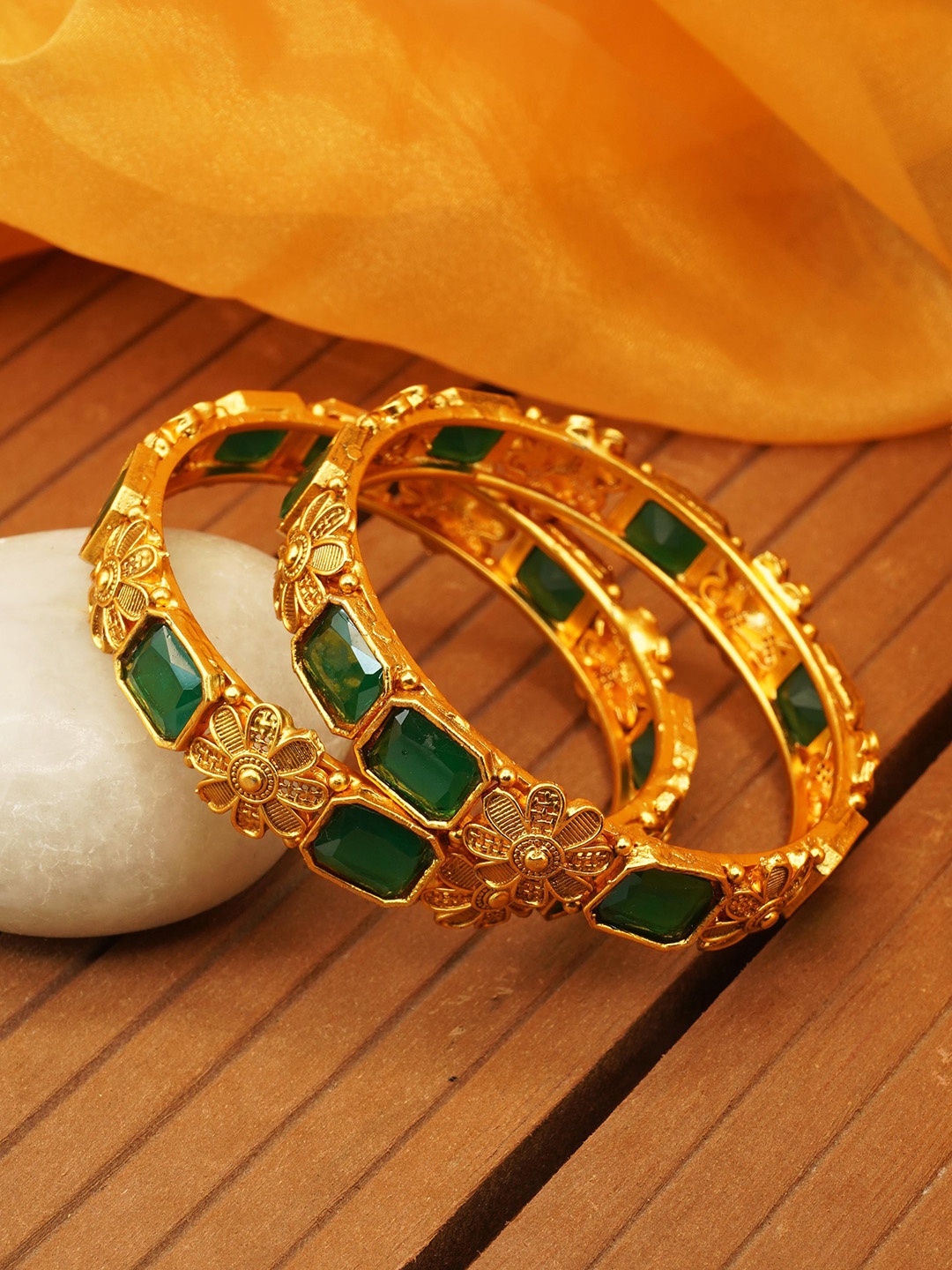 

GRIIHAM Set of 2 Gold-Plated Square Stone Studded Bangles, Green