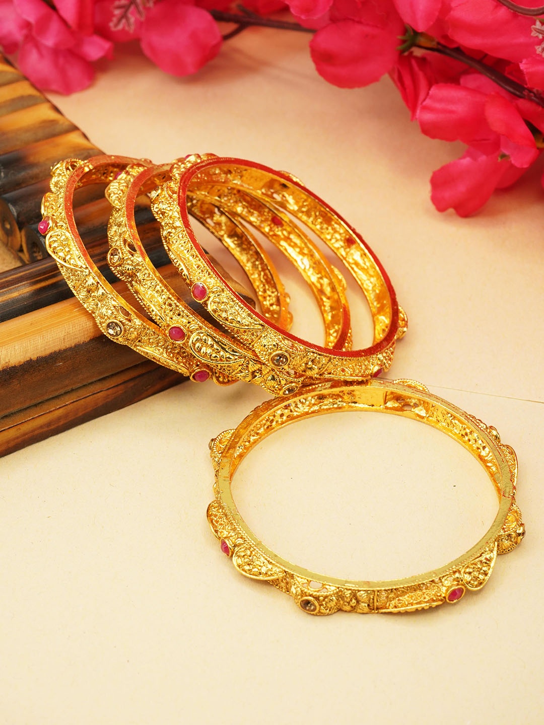 

GRIIHAM 10308A Set Of 4 Gold-Plated Stone-Studded Designer Bangle