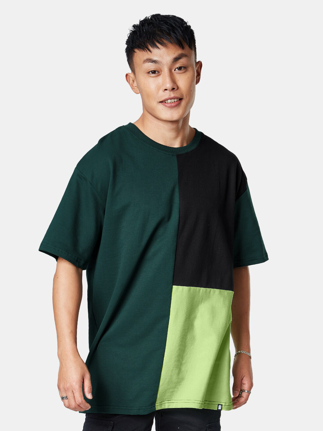 

The Souled Store Men Green Colourblocked Oversized T-Shirt