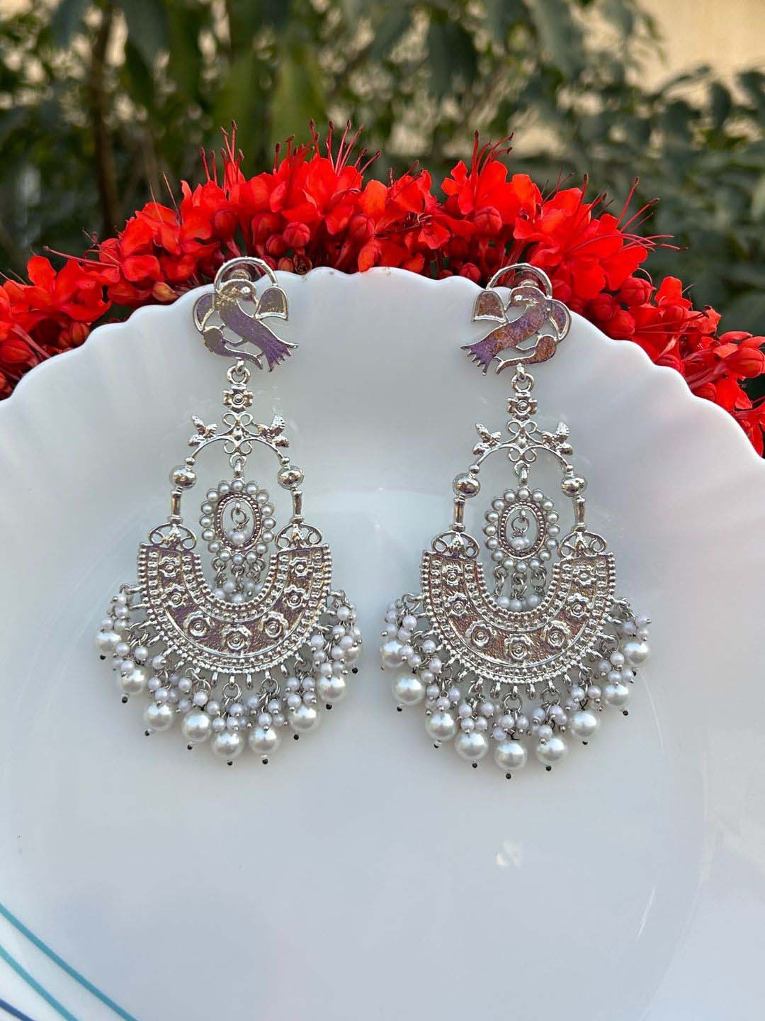 

LAIDA Silver-Plated Contemporary Chandbalis Earrings