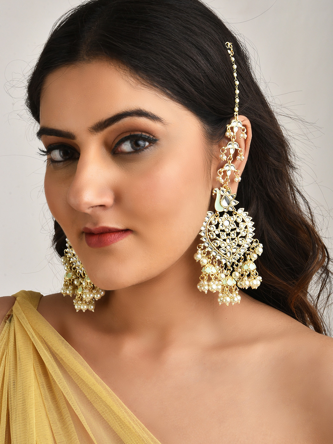 

LAIDA Gold-Plated Classic Chandbalis Earrings