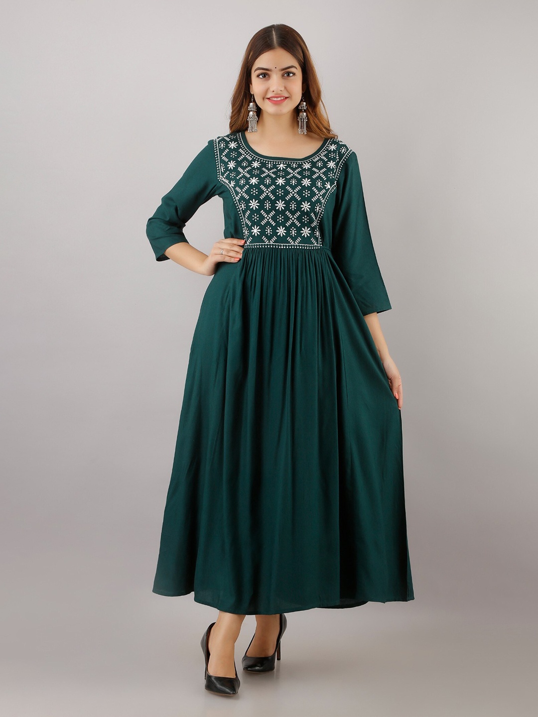 

Women Touch Floral Embroidered Maxi Dress, Green