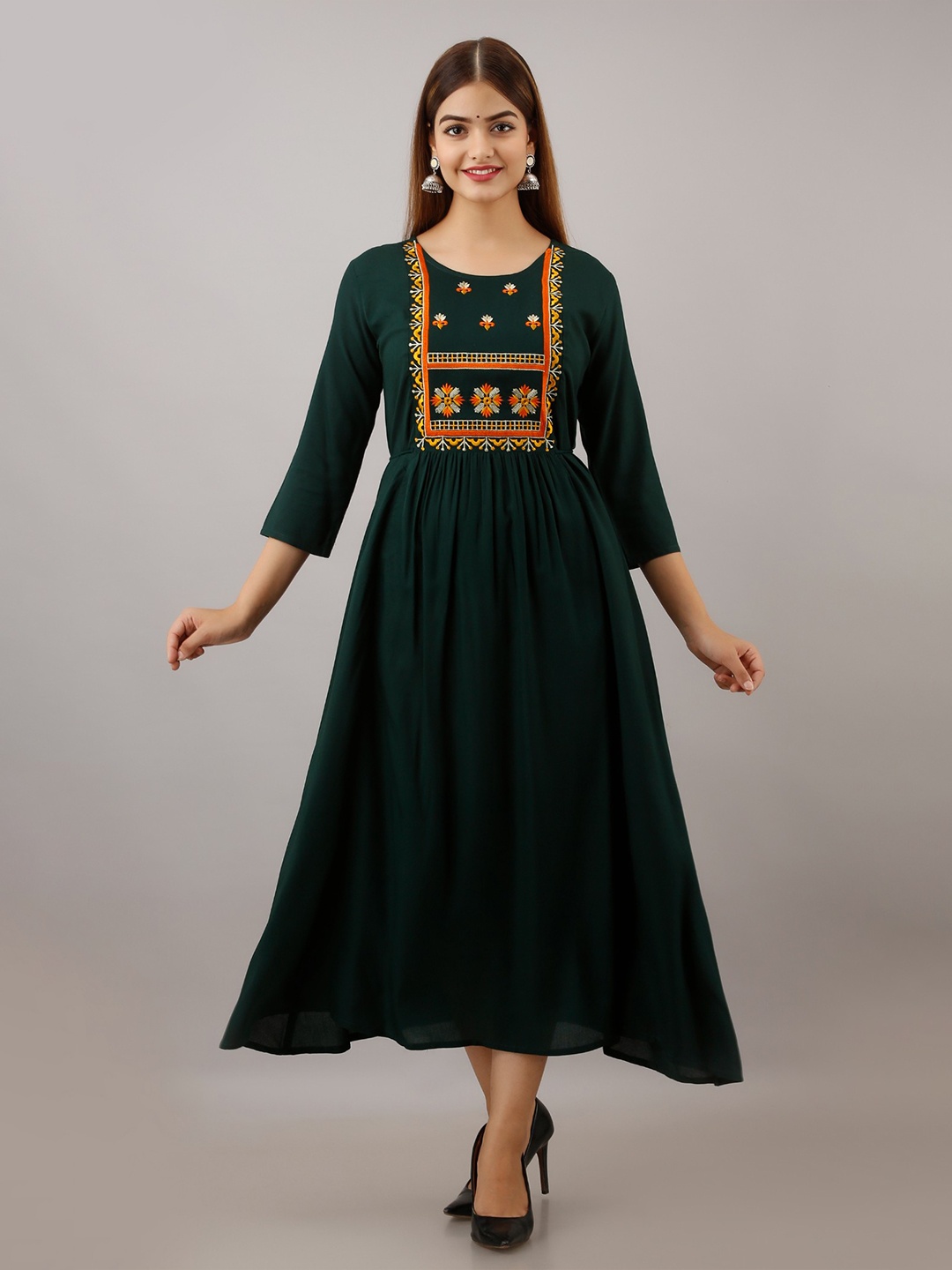 

Women Touch Floral Embroidered Maxi Dress, Green