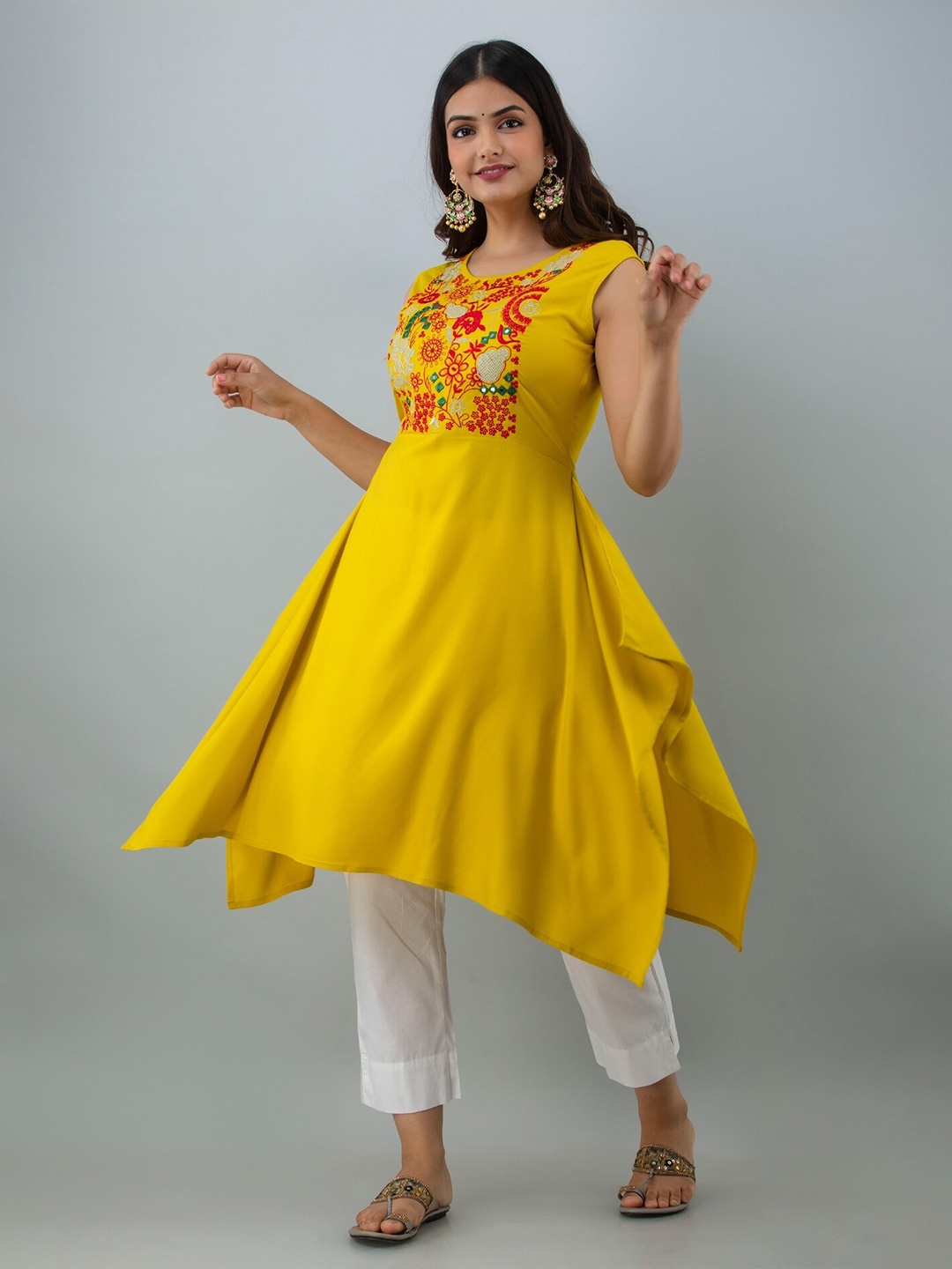 

Women Touch Floral Embroidered Thread Work Floral Anarkali Kurta, Yellow