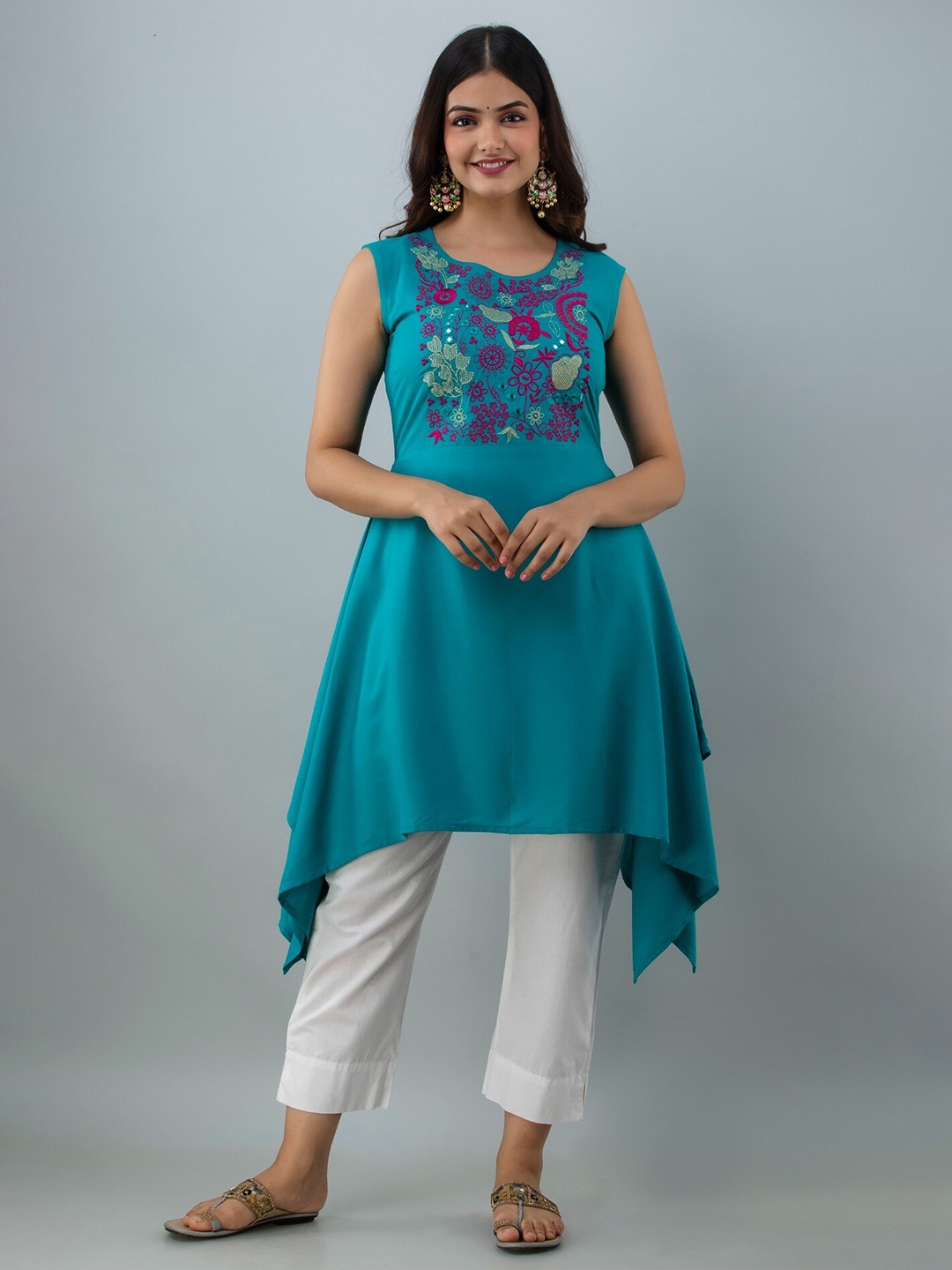 

Women Touch Ethnic Motifs Embroidered Thread Work Anarkali Kurta, Turquoise blue