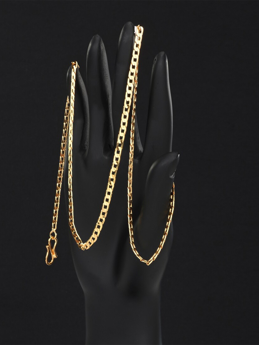 

AanyaCentric Gold-Plated Long Chain