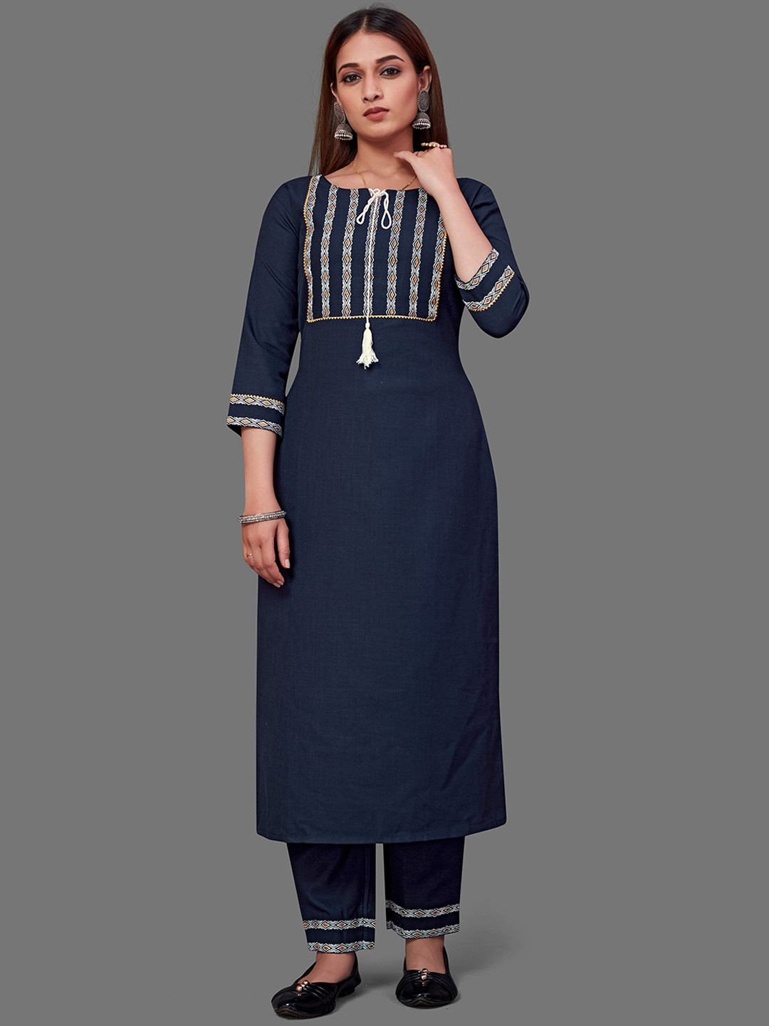 

Happy Design Women Ethnic Motifs Yoke Design Kurta With Trousers, Blue