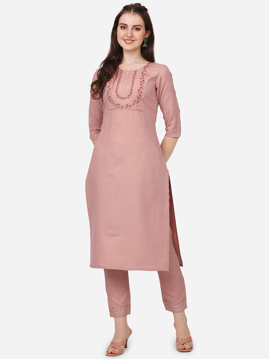

Happy Design Women Floral Embroidered Thread Work Kurta With Trousers, Peach