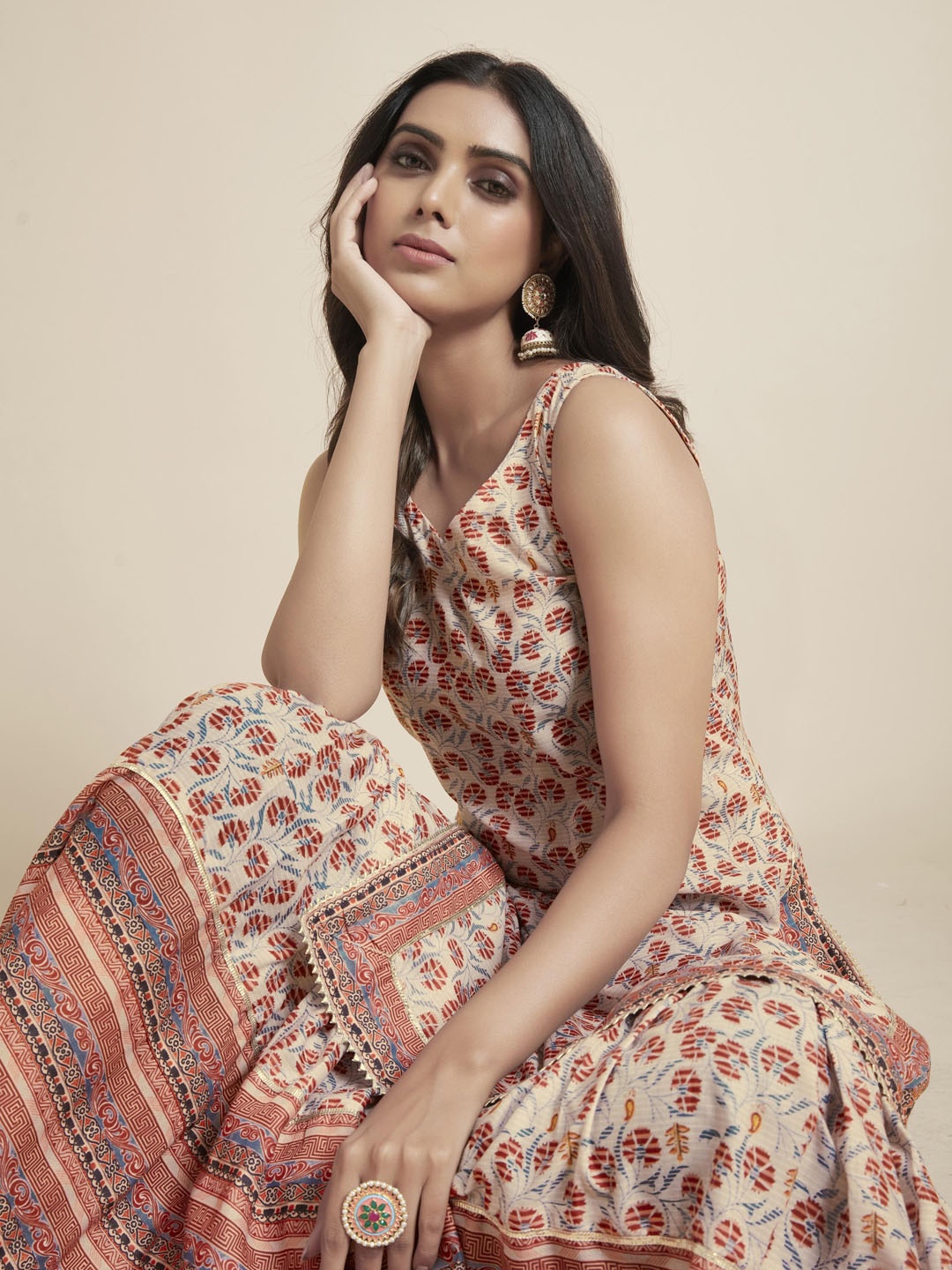 

Sangria Women Floral Printed Kurta with Sharara, Beige