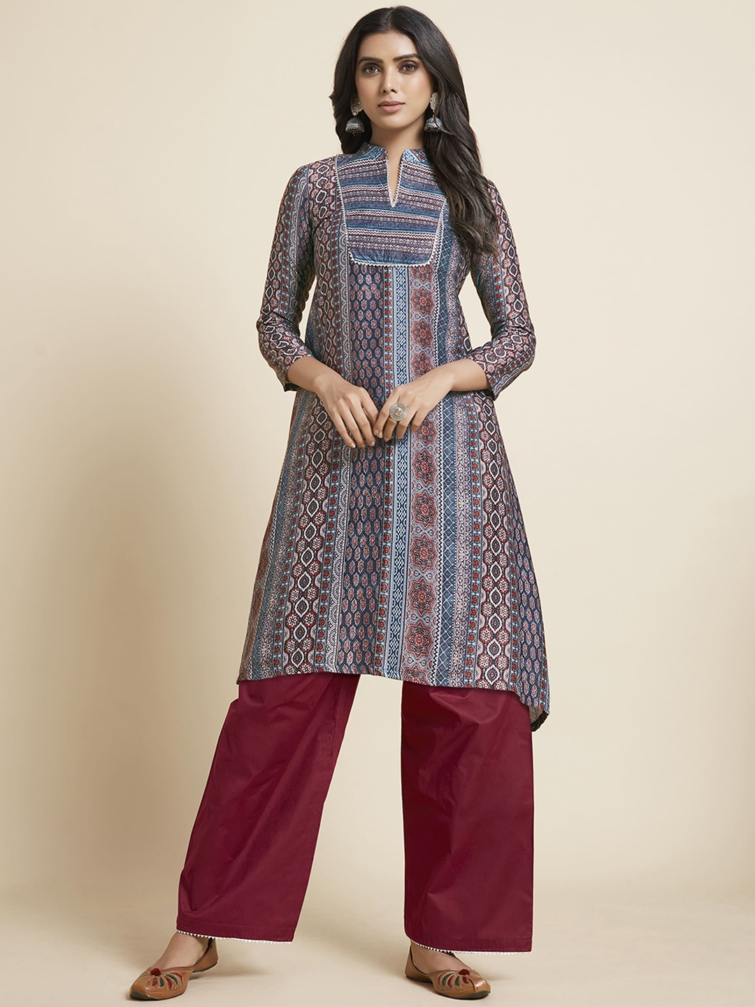 

Sangria Women Ethnic Motifs Printed Kurta with Salwar, Blue