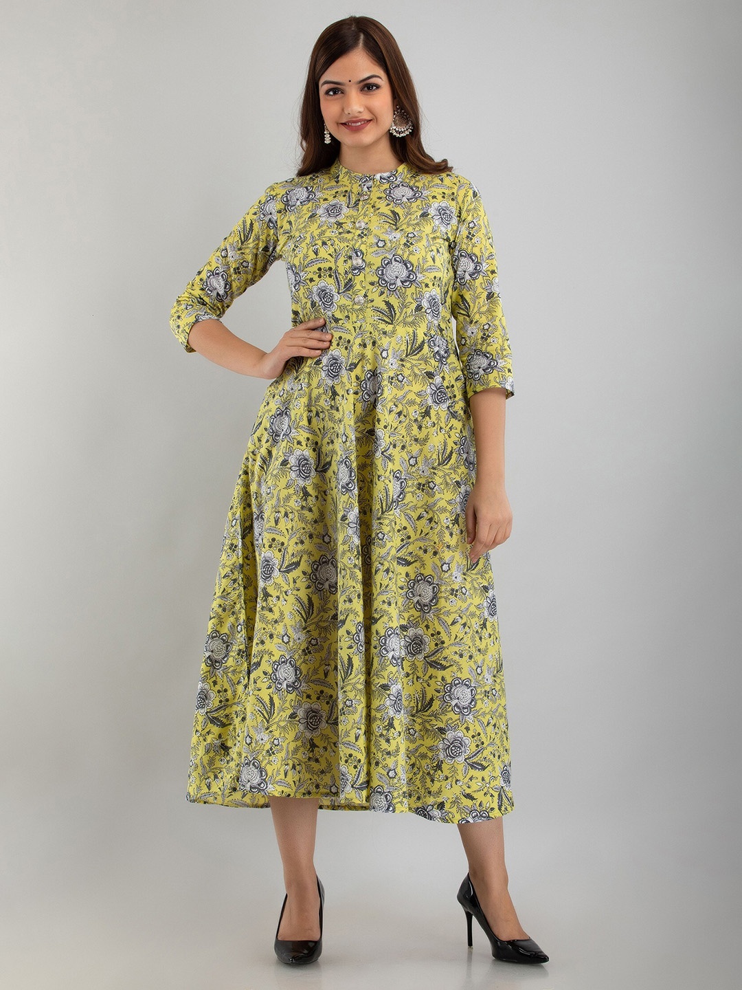 

Women Touch Floral Printed Cotton Midi Dress, Yellow