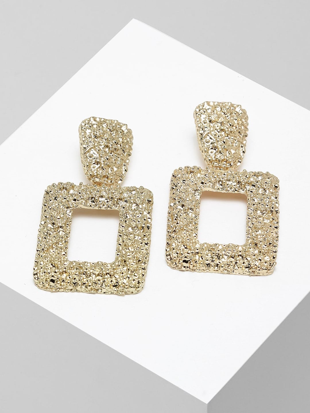 

AVANT-GARDE PARIS Geometric Drop Earrings, Gold