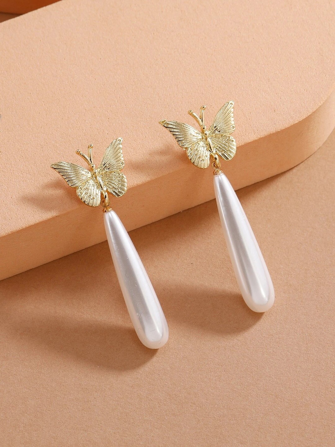 

AVANT-GARDE PARIS Gold-Plated Teardrop Shaped Drop Earrings, White