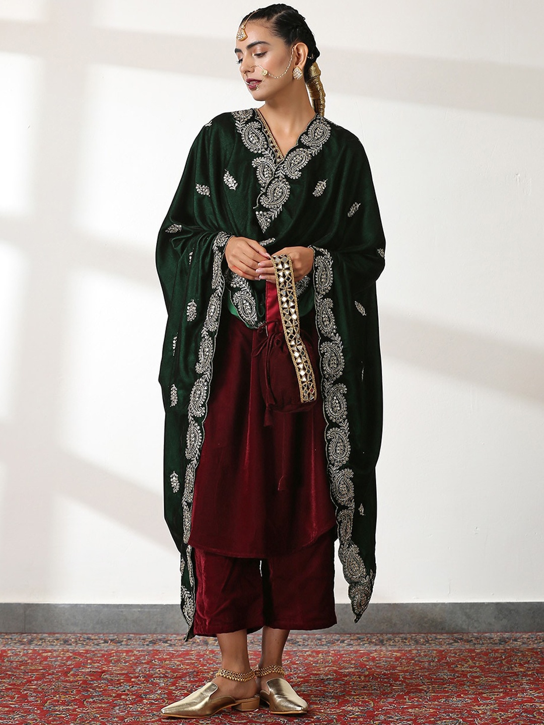 

Swtantra Maroon Embellished Embellished Potli Clutch