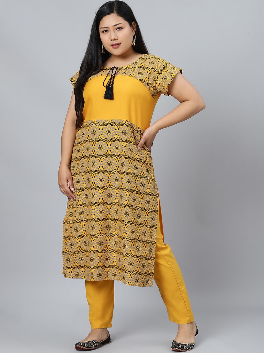 

curveZI by Ziyaa Plus Size Floral Printed Kurta with Trousers, Mustard