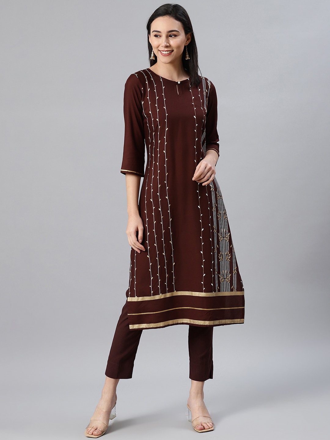 

ZIYAA Women Brown Ethnic Motifs Printed Kurta with Trousers