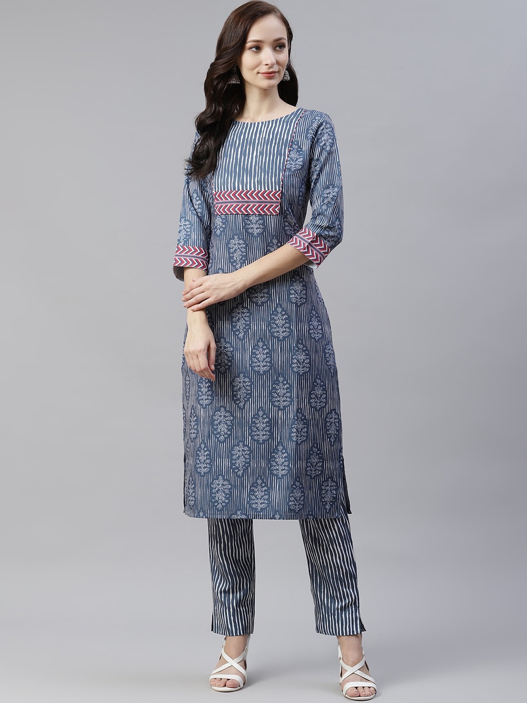 

ZIYAA Ethnic Motifs Printed Round Neck Kurta with Trousers, Blue