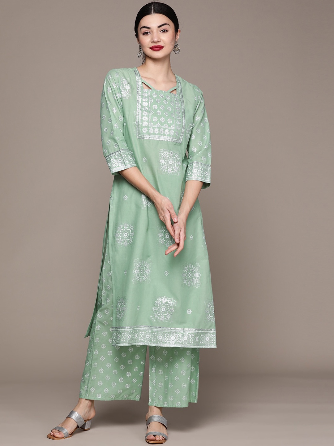 

ZIYAA Floral Printed Square Neck Kurta with Palazzos, Green
