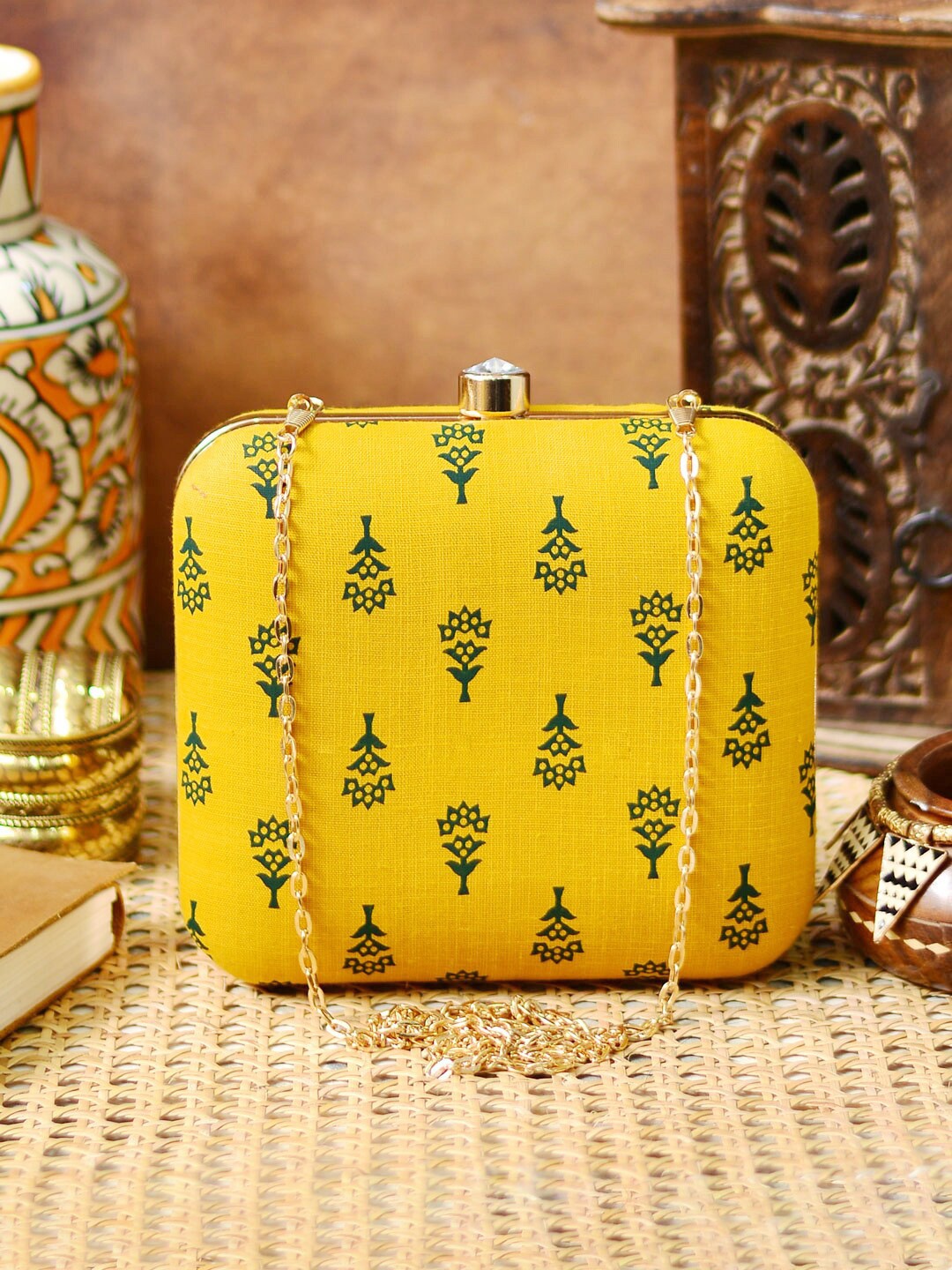 

ARTKLIM Yellow & Green Embroidered Box Clutch