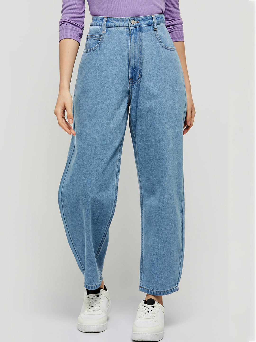 

max Women Blue Regular Fit Cotton Jeans