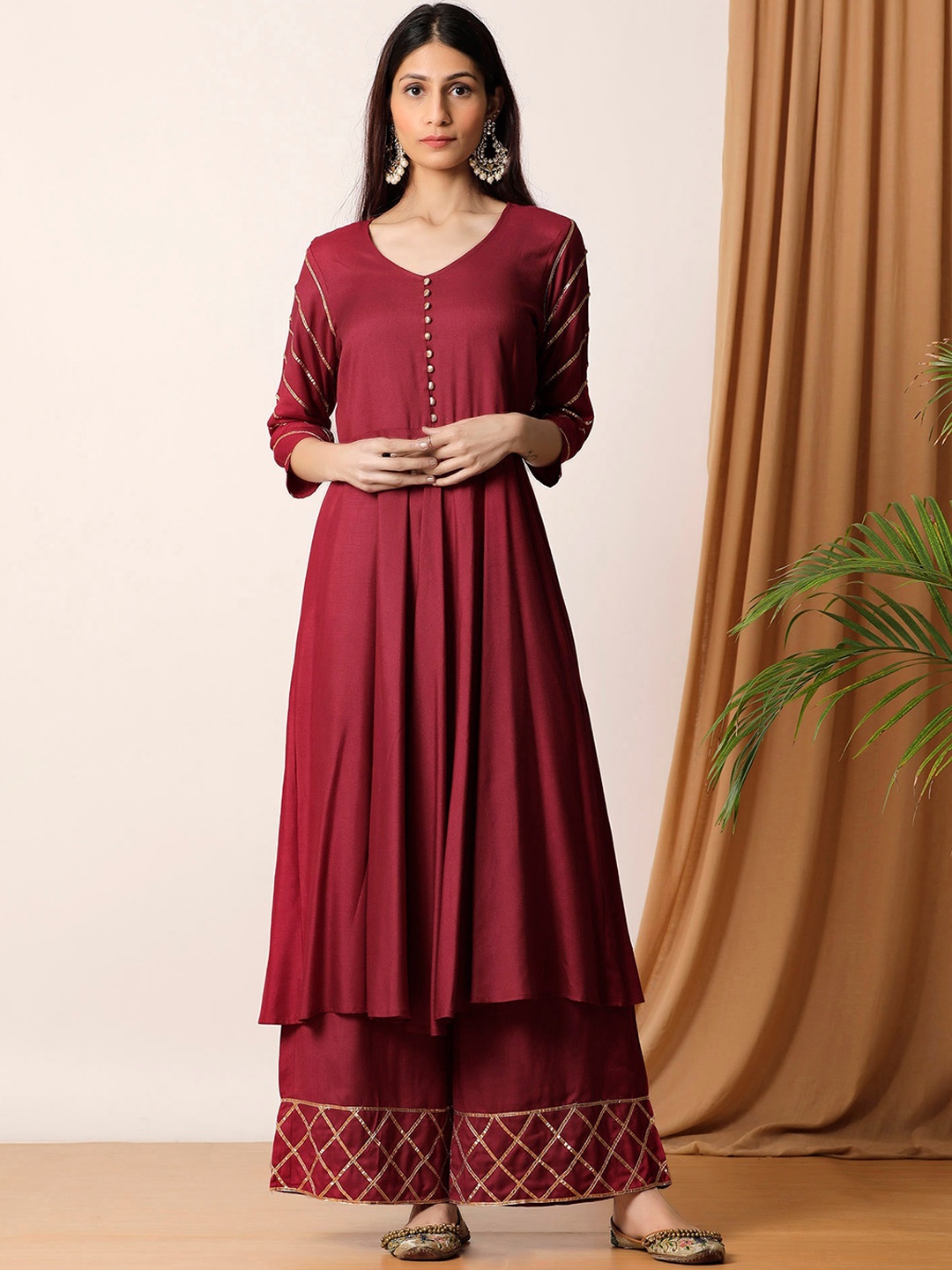 

EMPRESS PITARA Women Empire Kurta with Palazzos, Maroon