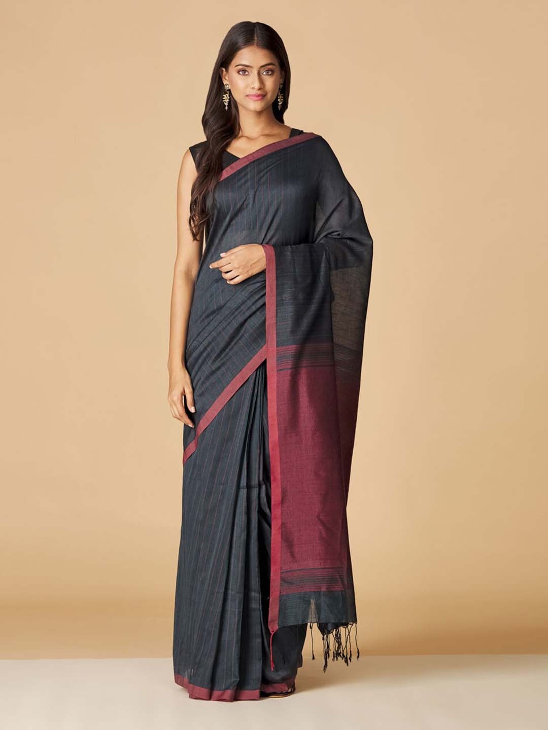 

Fabindia Striped Pure Cotton Ready to Wear Saree, Teal
