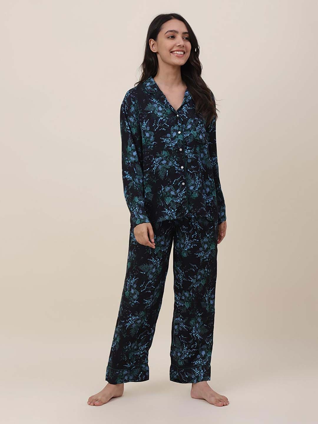 

Fabindia Floral Printed Night suit, Na