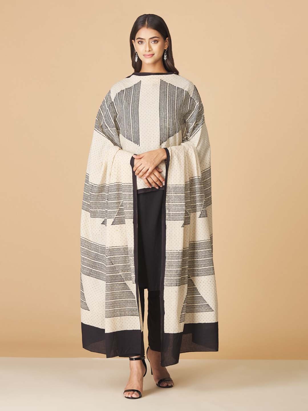 

Fabindia Printed Pure Cotton Dupatta, Off white